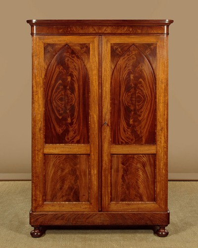 Antique small gothic - antique, mahogany