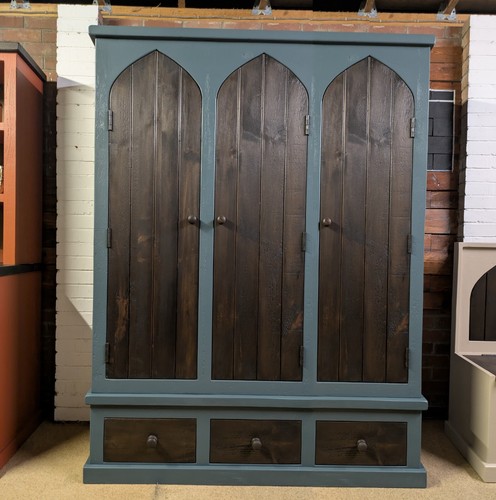 Ravenwood gothic triple - ravenwood,