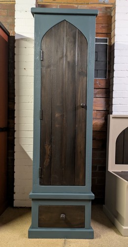 Ravenwood gothic single - ravenwood,