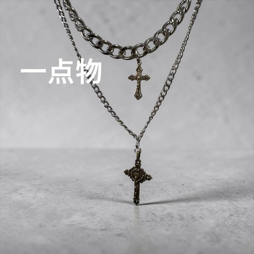 Draction gothic cross necklace - cross,